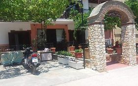 Το Σπίτι της Δήμητρας